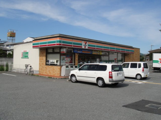 【周辺】 | ファームヴィレッジ・やしろⅠ | セブンイレブン社梶原店まで320ｍ