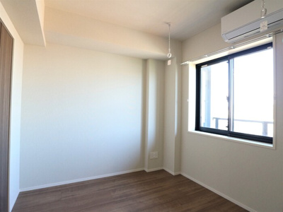 【寝室】 | RoyalHills(ロイヤルヒルズ)