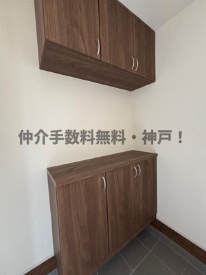 【玄関】 | 神戸市西区持子1丁目　新築戸建　仲介手数料無料！ | 玄関です