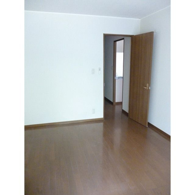 【寝室】 | アンプルールフェールドリーミ