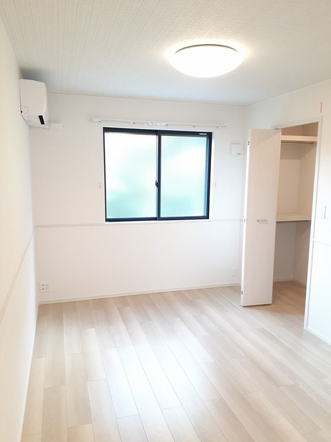 メゾン・フォーリストＢの洋室