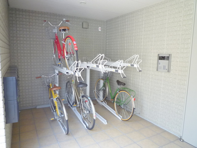 rosilyのその他共用部分|★屋根付き駐輪場★