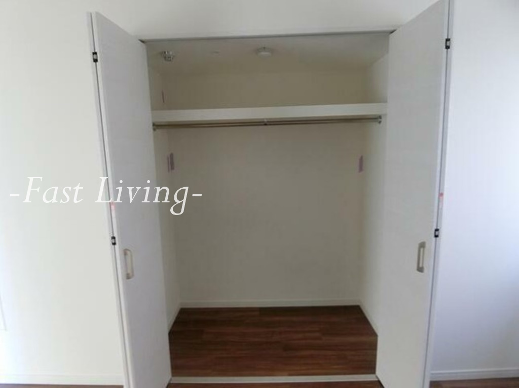 ラフィーネ音羽　西棟の収納