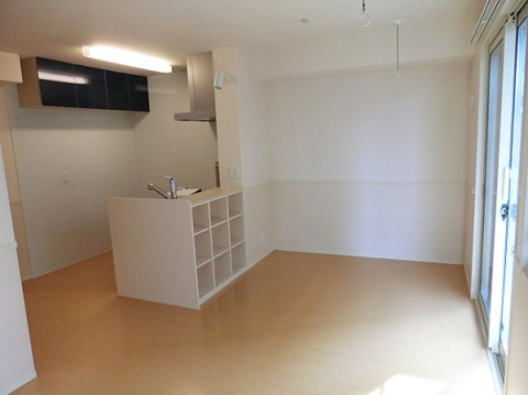 メルベーユⅢの居間・リビング