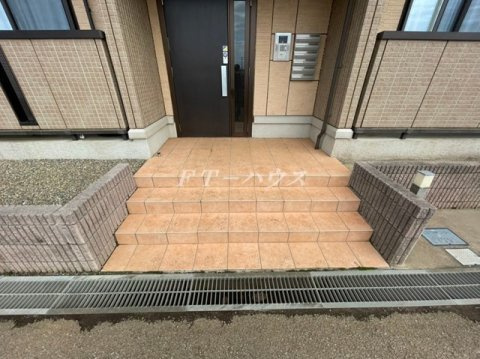 メルベーユⅢの玄関