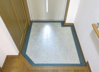 【玄関】 | グランドフェニックス | 収納もある玄関です