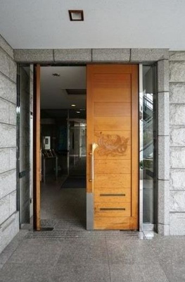 【エントランス】 | グランドフェニックス | ゆとりのあるエントランスです