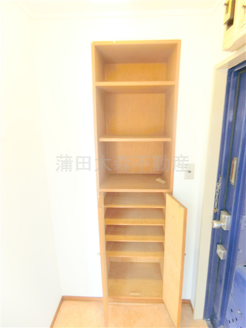 マンションふきの玄関