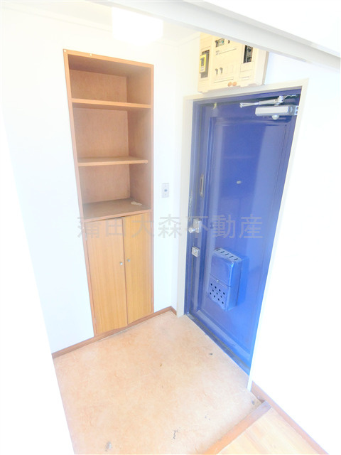 マンションふきの玄関