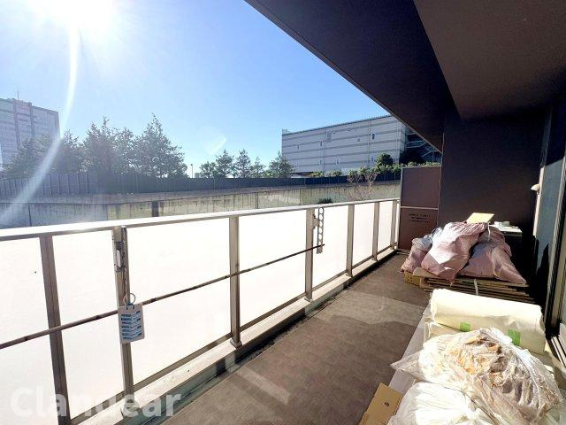 シャリエ小台リバーフォートのバルコニー|ドキドキの新生活も、安心してスタート。ぴったりの住まいを見つけませんか？クランディアが一緒に住まい選びをサポートします‼　まずは、お気軽にお問合せください　＃クランディア