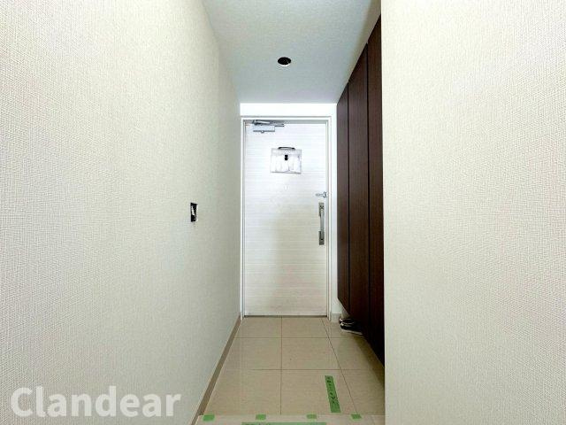 シャリエ小台リバーフォートの玄関|ドキドキの新生活も、安心してスタート。ぴったりの住まいを見つけませんか？クランディアが一緒に住まい選びをサポートします‼　まずは、お気軽にお問合せください　＃クランディア