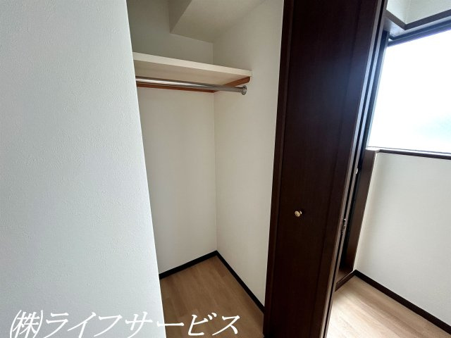 【収納】 | リーガル塚本第６ | 中部屋洋室／クローゼット有