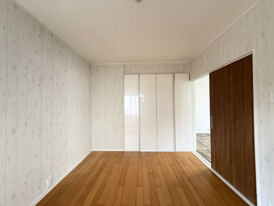 【洋室】 | シュウケンビル