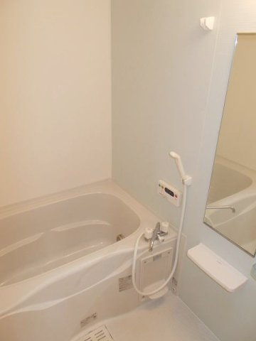 ノーブルサイトの浴室