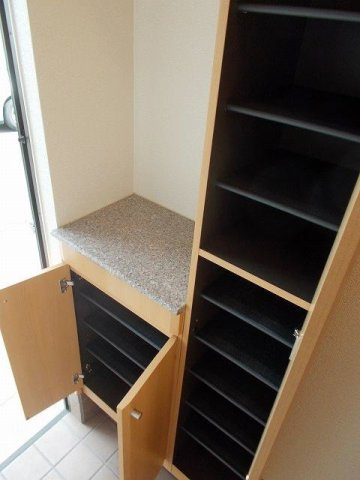 ノーブルサイトの玄関