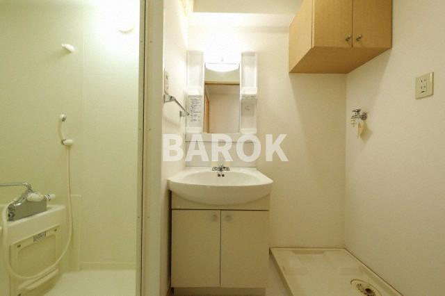 QREST博多東Ⅰの洗面所