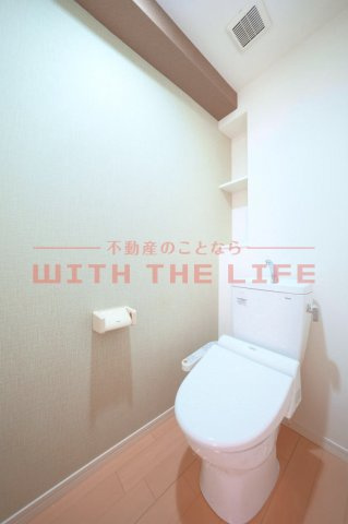 プリマヴェーラ花の木 弐番館【キャッシュバック対象物件】のトイレ|落ち着いた色調のトイレです