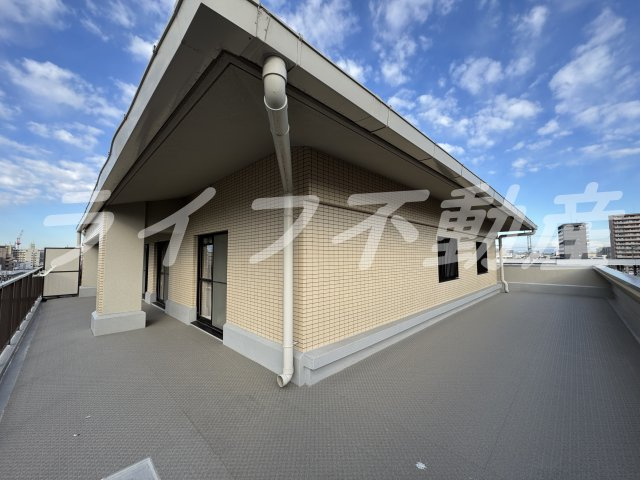 レジェーロ永和のバルコニー|開放的で明るい空間を演出してくれるバルコニーです