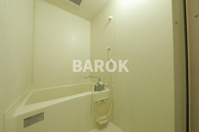 QREST博多東Ⅱの浴室