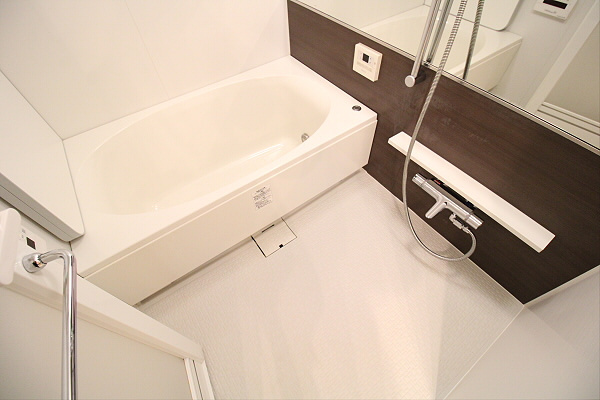 【浴室】