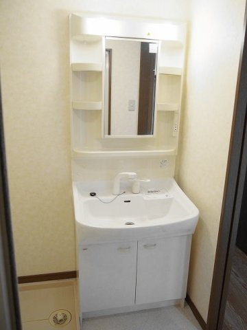 グランピア　　刈谷市近郊の賃貸はクラスホーム刈谷店の洗面所|脱衣スペースもあります