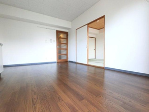 【居間・リビング】