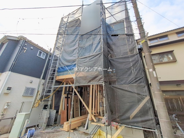 所沢市若狭4丁目・全1棟　新築一戸建　～3階建て～の外観|現地写真（2026年2月18日撮影）