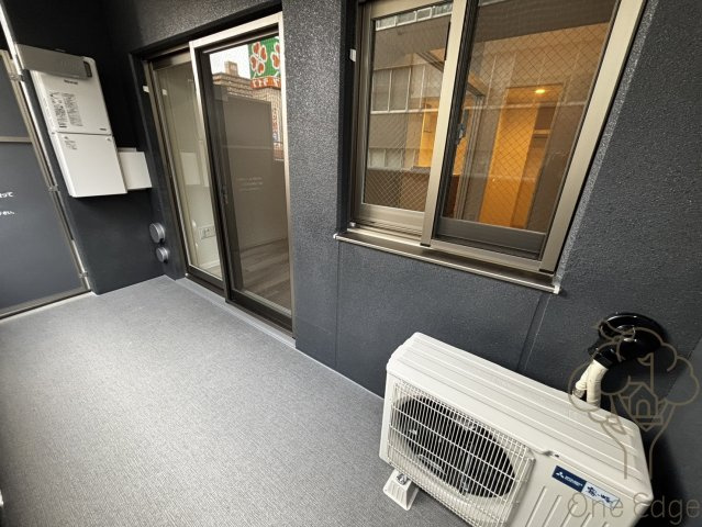 セレニテ東梅田アリエのバルコニー