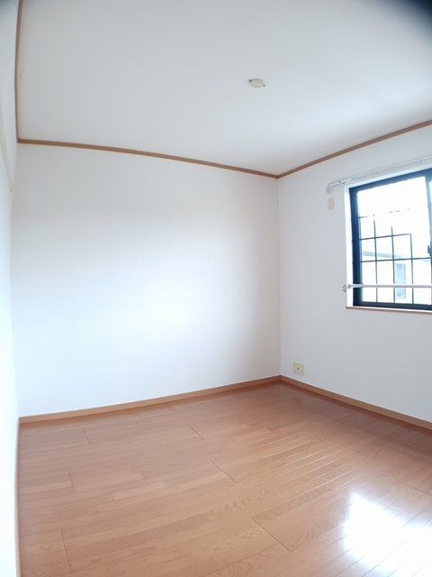 サンリットスクエアBの洋室