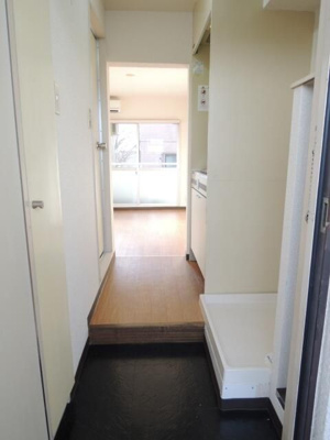 【玄関】 | スカイコート都立大学