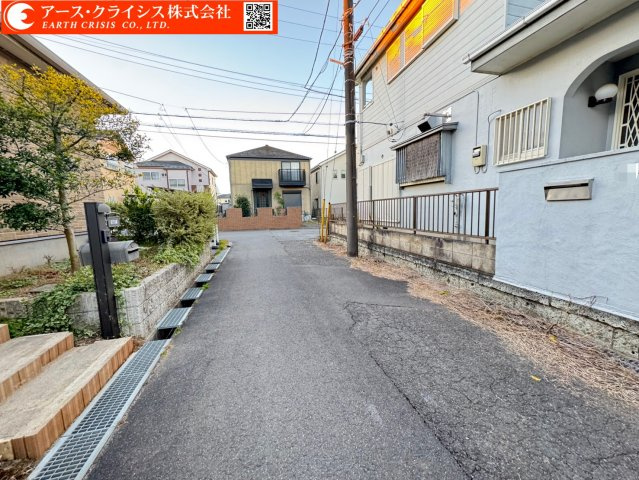 【前面道路含む現地写真】 | 我孫子市下ヶ戸6期 | 風と光がやさしく巡る。朝のコーヒーも、午後の読書も、家族の団らんも、ぜんぶ光に包まれる時間。そんな日々をデザインしませんか♪