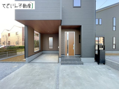 【玄関】 | Livele Garden.S熊谷市万平町第3　新築住宅 | ≪1号棟≫
現地(2026年3月撮影)