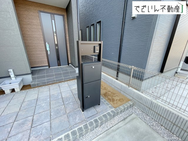 【玄関】 | Livele Garden.S熊谷市万平町第3　新築住宅 | ≪2号棟≫
現地(2026年3月撮影)