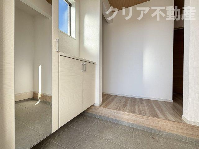 【玄関】 | 前橋市上新田町1期1棟