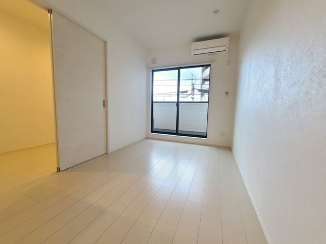 ザ・プレセアル南福岡の居間・リビング