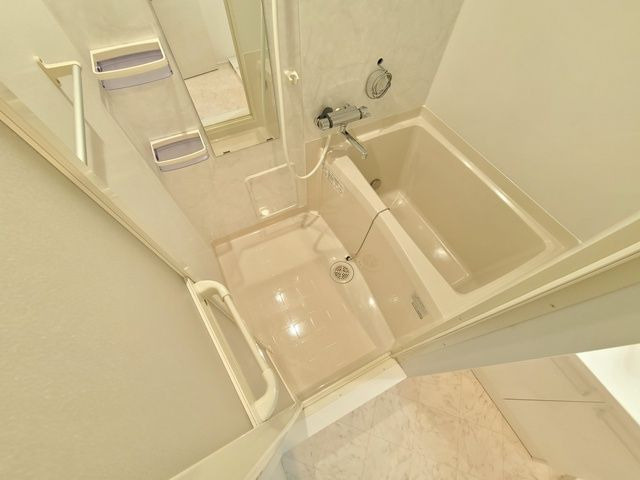 ザ・プレセアル南福岡の浴室