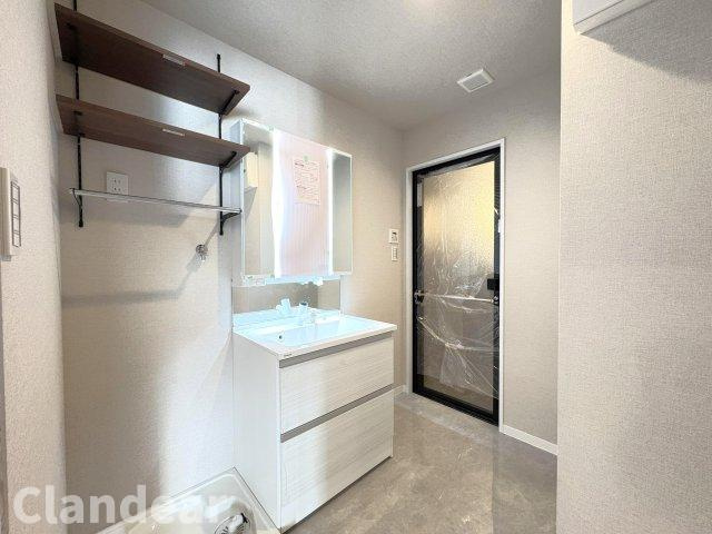 サンサーラ第二吾妻橋の独立洗面台|ドキドキの新生活も、安心してスタート。ぴったりの住まいを見つけませんか？クランディアが一緒に住まい選びをサポートします‼　まずは、お気軽にお問合せください　＃クランディア