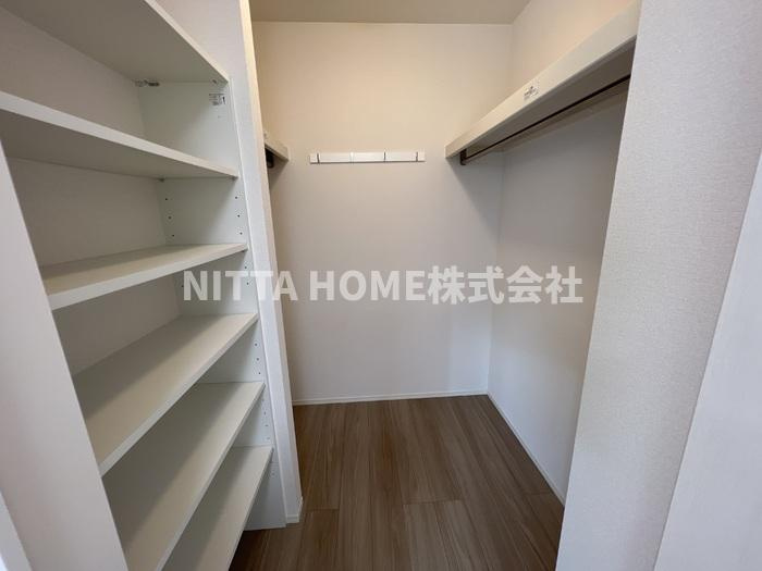 Alivio (アリビオ)の収納|たっぷり収納ができそうですね◎