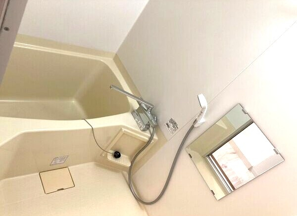 マ・メゾン池場の浴室