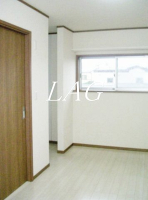 【居間・リビング】 | Ｂｌｅｓｓ１０１０ | 洋室のお部屋です。