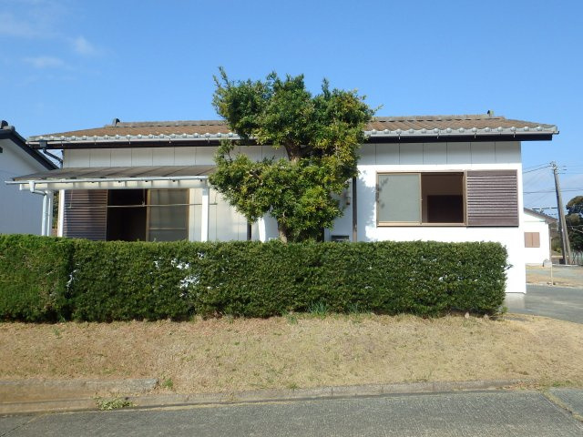 S1645R　糸賀荘の外観