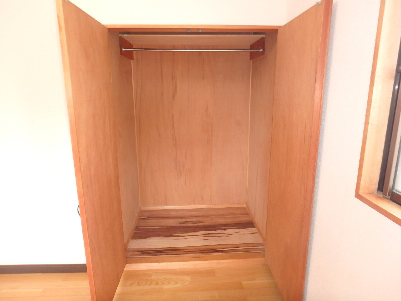 S1645R　糸賀荘の収納