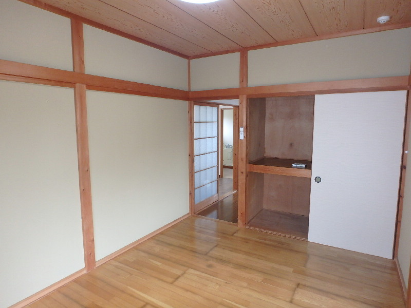 S1645R　糸賀荘の洋室