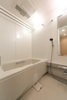 【浴室】 | ユニゾンタワー | 追い焚き機能、浴室乾燥機付きバス。