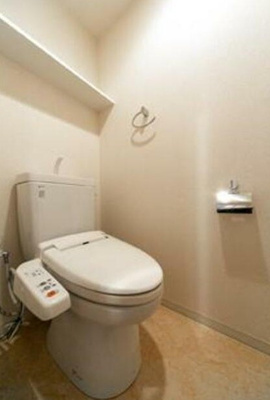 【トイレ】 | ユニゾンタワー | 温水洗浄便座。