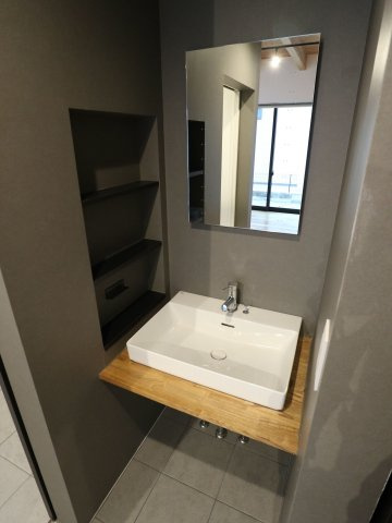 御薗宇戸建ての独立洗面台