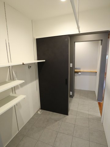 御薗宇戸建ての脱衣所