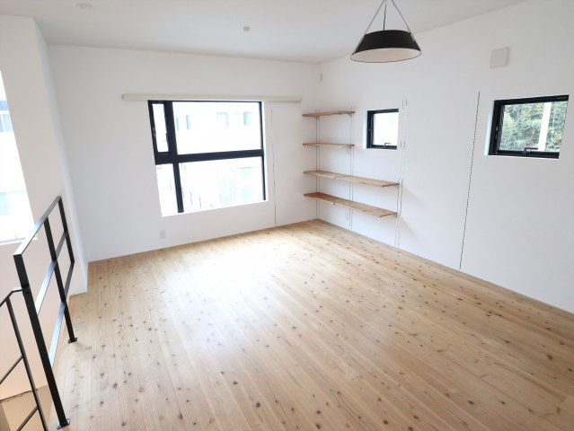 御薗宇戸建ての洋室