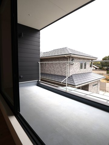 御薗宇戸建てのバルコニー
