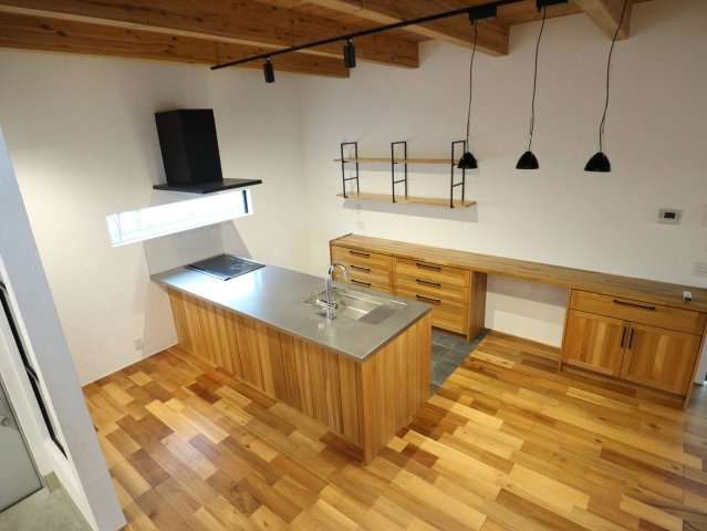 御薗宇戸建てのキッチン